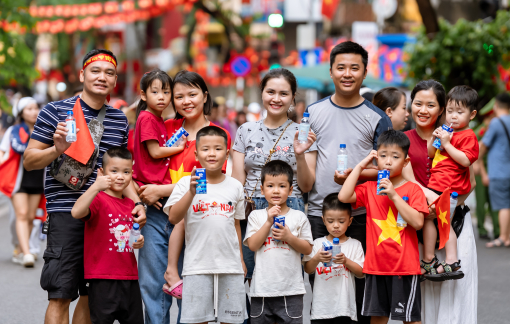 Vinamilk cùng Việt Nam rực rỡ trong ngày hội non sông