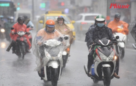 Thời tiết ngày 3/9: Mưa lớn diện rộng tại Trung Bộ và Nam Bộ, cảnh báo gió mạnh trên biển