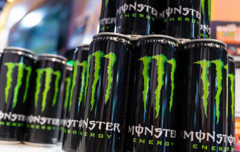 Trẻ em dưới 16 tuổi bị cấm mua đồ uống tăng lực ở Anh