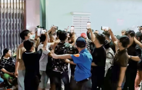 Đừng biến tang lễ thành sân khấu câu view