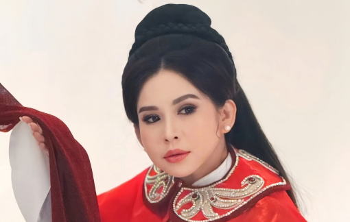'Hồn thơ ngọc' và thử thách mới của nghệ sĩ Bình Tinh