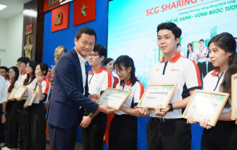 Tìm kiếm học sinh, sinh viên nhận học bổng năm học mới