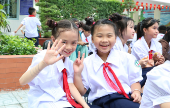 Nhiều hoạt động thú vị cho học sinh tiểu học TPHCM ngày khai trường