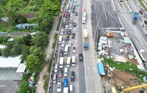 TPHCM mới khó “cất cánh” trên những trục đường quá tải