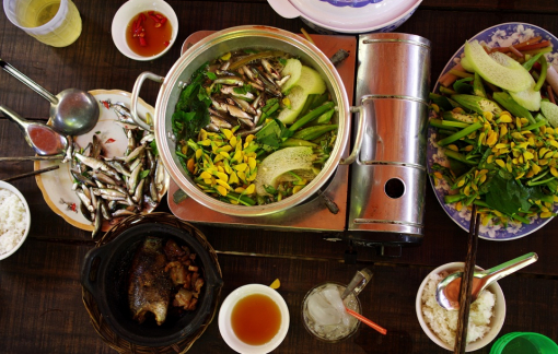 Những món ăn hấp dẫn vào mùa nước nổi tại miền Tây