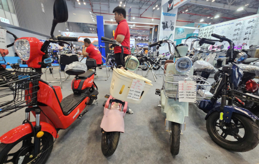 Chuyển đổi xe điện phải có cạnh tranh để người tiêu dùng hưởng lợi