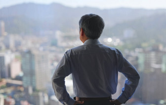 Bóng lưng của bố