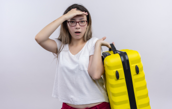 Gen Z xấu hổ khi đi du lịch cùng ba mẹ