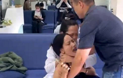 Bộ Y tế yêu cầu khẩn trương kiểm tra phòng khám nha khoa bị tố bóp cổ khách hàng