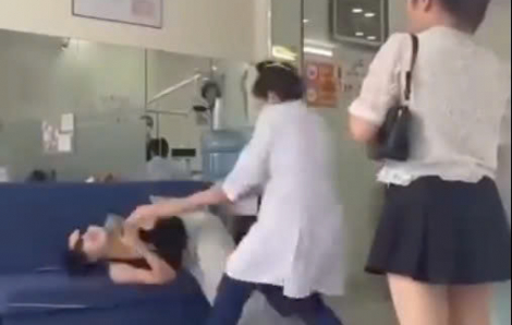 Yêu cầu phòng khám nha khoa Tuyết Chinh tạm ngưng khám chữa bệnh