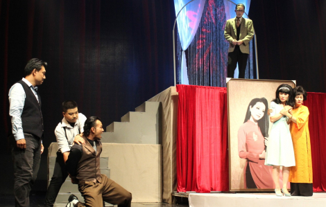 Bóng ma rạp hát Lệ Hoa - món lạ cho khán giả yêu kịch