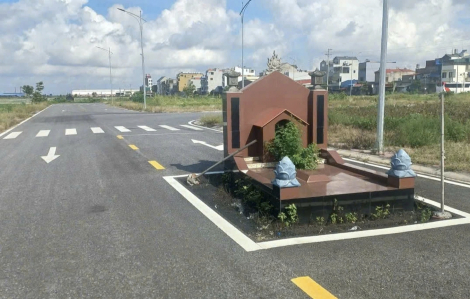 Ngôi mộ giữa đường: Di dời là tôn nghiêm với tổ tiên, phù hợp với dự án