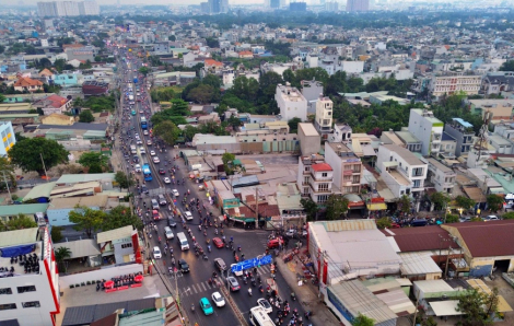 TPHCM tăng cường xử lý ùn tắc trên Quốc lộ 13 và đường Mỹ Phước - Tân Vạn