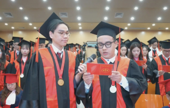 Vượt qua 915 kỳ thi, gần 800 tân bác sĩ y khoa tốt nghiệp Trường ĐH Y dược TPHCM