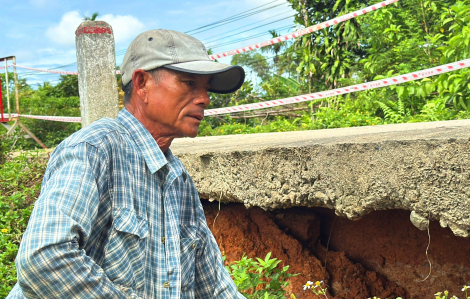 Sông Bồ bỗng dưng sụt lún nghiêm trọng