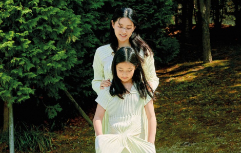 Lee Young-ae phản ứng ra sao khi con gái mê trở thành Idol?