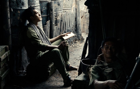 "Mưa đỏ": Phim Việt đầu tiên cán mốc 600 tỉ đồng