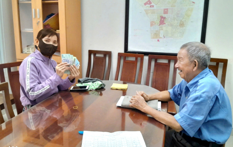 Ông bí thư khu phố “sốt ruột” chuyện của chị em