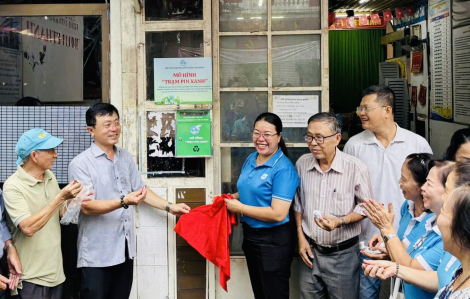 Phụ nữ phường Tân Bình ra mắt mô hình “Trạm pin xanh”