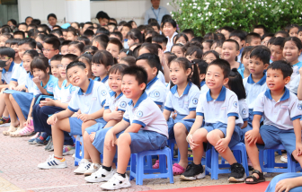 TPHCM chính thức quy định không tan học trước 16g
