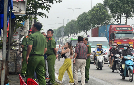 Cháy cửa hàng buôn bán phụ tùng xe máy, 1 người tử vong