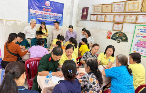 Giúp người dân nâng cao kiến thức số