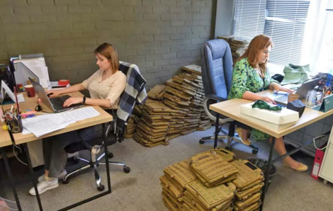 Người già làm việc nhiều hơn giới trẻ