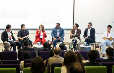 Doanh nghiệp đẩy mạnh dùng AI, chuyên gia lại lo sinh viên đánh mất sáng tạo