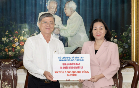 Ngành giáo dục TPHCM ủng hộ hơn 17 tỉ đồng giúp đồng bào vùng bão lũ
