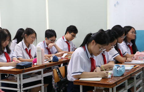 TPHCM dự kiến chi 617 tỉ đồng hỗ trợ học phí năm học 2025 - 2026