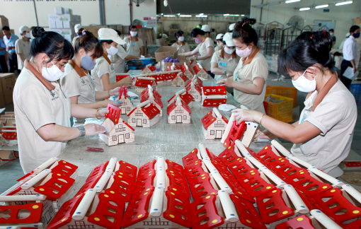 Lý do phụ nữ vẫn “đứng ngoài” cuộc đua xanh