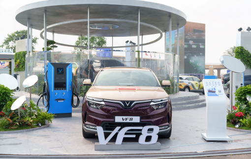 SUV 5 chỗ đáng mua trong phân khúc 1 tỉ đồng gọi tên VF 8: Hiệu năng top 1, giá trị vượt xa giá tiền