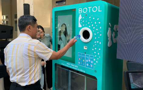 Huế - đô thị đầu tiên ở Đông Nam Á thí điểm mô hình hệ thống đặt cọc - hoàn trả chai nhựa và lon nước