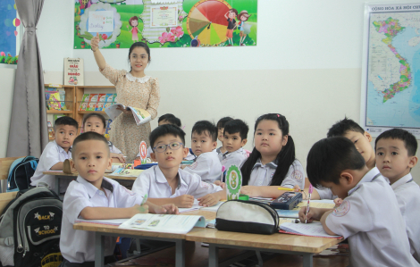 Nhà giáo không được ép buộc phụ huynh đóng góp các khoản tiền trái quy định