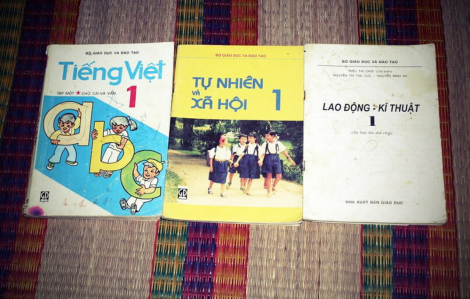 Nhớ mùa nhặt sách