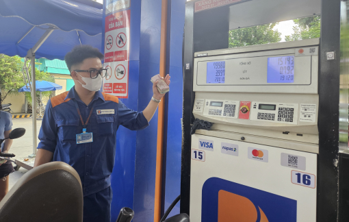 Giá xăng dầu tiếp tục tăng