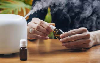 Khi nước hoa, tinh dầu trở thành liệu pháp tinh thần