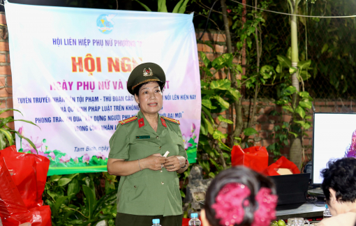 Đến nhà trọ tuyên truyền pháp luật cho người lao động