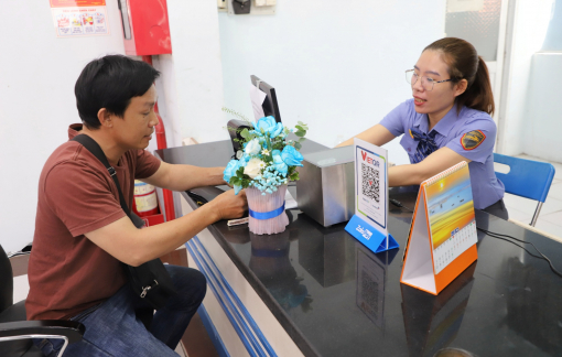 Ngày đầu mở bán vé tàu tết 2026, khách mua không đông Ngày đầu mở bán vé tàu tết 2026, khách mua không đông