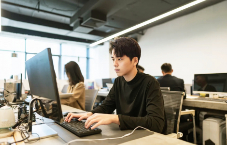 Giữ lao động trẻ ở lại làm việc