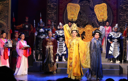 Thành công của Mưa đỏ gợi mở hướng đi cho sân khấu