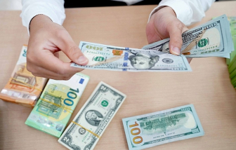 Giá USD tăng nhẹ