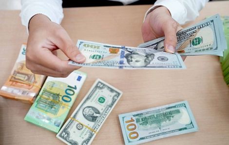 Giá USD tăng nhẹ