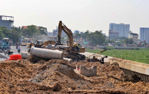 TPHCM: Dự án cải tạo kênh Tham Lương đang gặp khó vì thiếu vật liệu nghiêm trọng