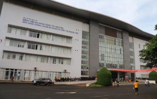 Bắt giam 2 trưởng khoa liên quan vụ hàng trăm bệnh nhân được tán sỏi dù máy hỏng