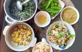 Khi bếp cũng biết hát