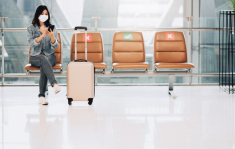 Đàn bà đi chơi xa một mình