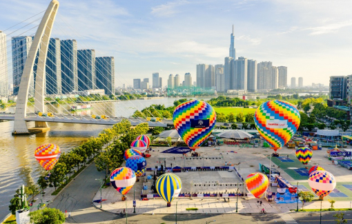 Lễ hội Khinh khí cầu Eaton Park Skyward thu hút hàng trăm ngàn người dân TPHCM