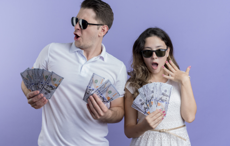 Vợ tịch thu lương chồng, phát mỗi tuần 500.000 đồng