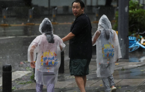 Siêu bão Ragasa đổ bộ vào Trung Quốc với sức gió kinh khủng, gần 2 triệu người di dời